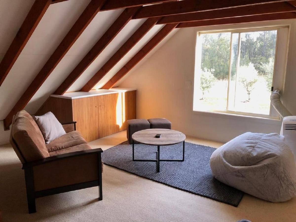 Madigan Wine Country Cottages Lovedale Eksteriør billede