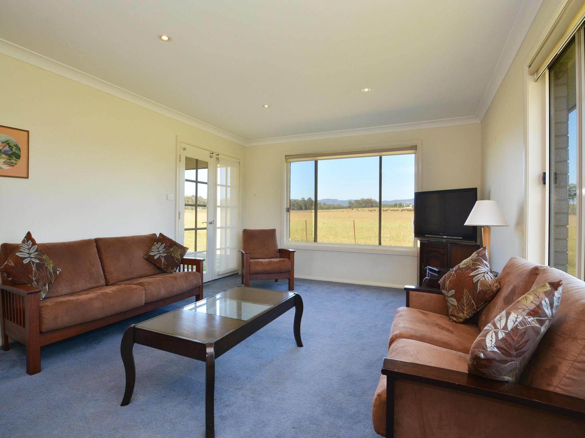 Madigan Wine Country Cottages Lovedale Eksteriør billede
